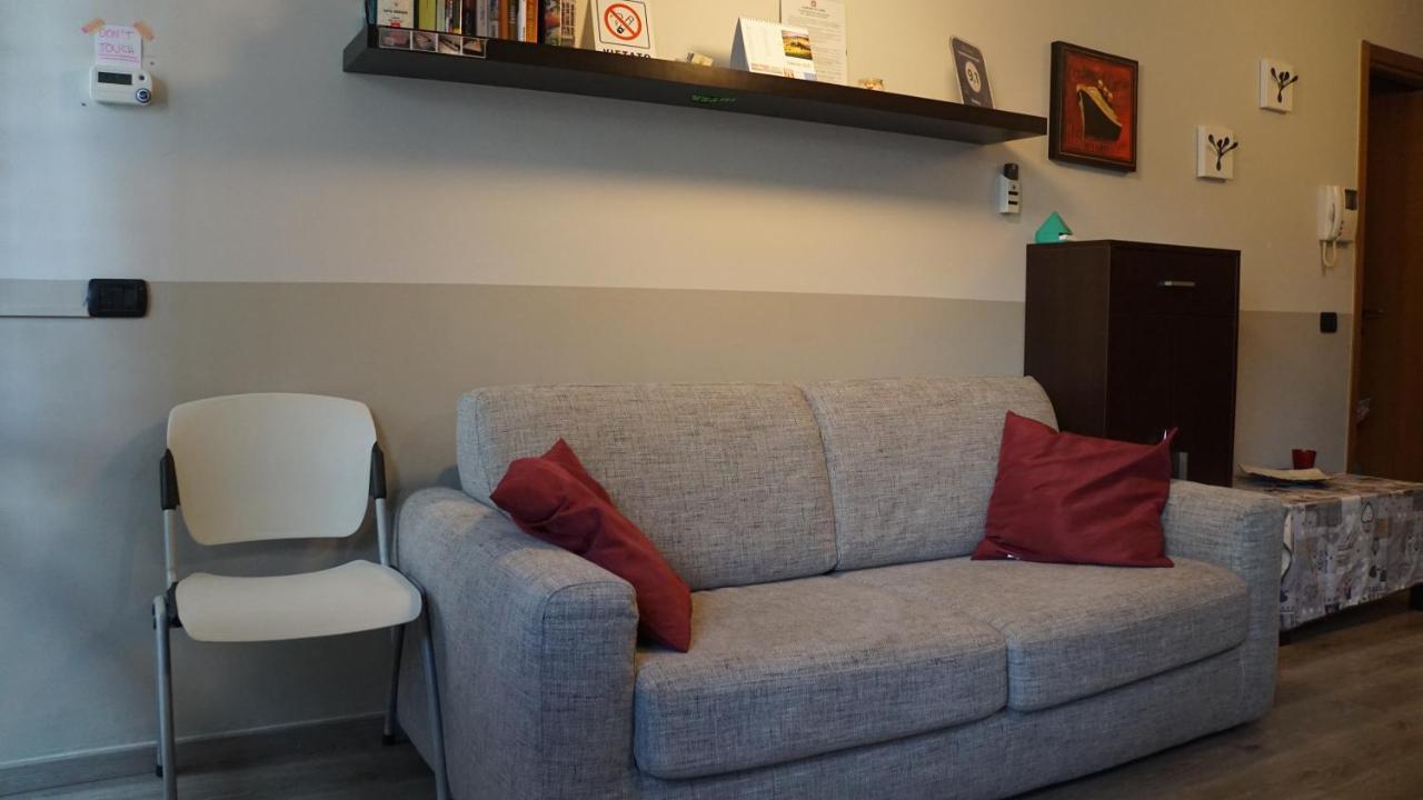 Appartamento Aleph With Private Parking, Next Train Station Como Ngoại thất bức ảnh